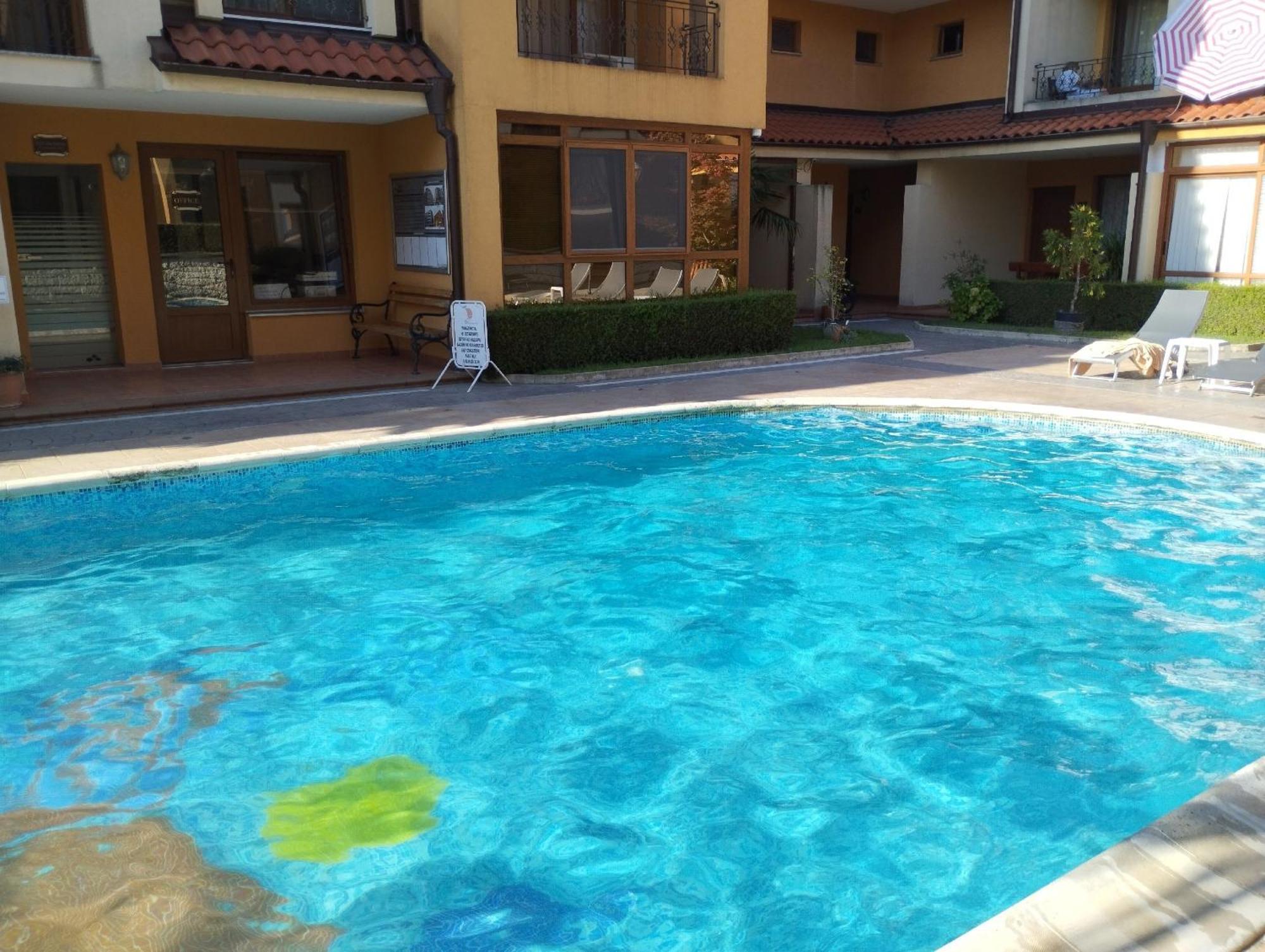 Стyдия В Комплексе Marinavill Sveti-Vlas Sveti Vlas Buitenkant foto